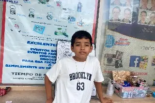 Imagen Áxel, el niño genio de las matemáticas ofrece ayuda a estudiantes que quieran aprender en Veracruz