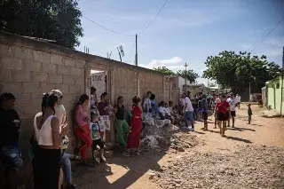 Imagen EU identifica 'vulnerabilidades' de seguridad en plan de visas para menores migrantes
