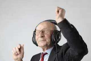 Imagen La música generada por IA puede emocionar más que la humana, según un estudio