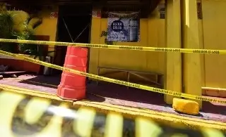 Imagen 'Nos entregaron los cuerpos desnudos y con larvas': Familiares de víctimas de bar Caballo Blanco