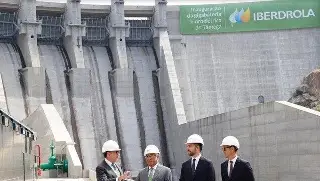 Imagen Iberdrola se va de México; vende 15 plantas a Cox en 4,200 mdd