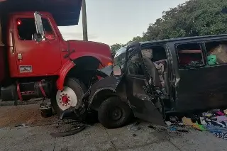 Imagen Un joven fallecido y un lesionado en accidente en carretera de Veracruz