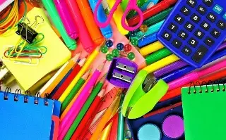 Imagen Lista de útiles escolares SEP 2025 para primaria y secundaria: ¿Qué sí y qué no incluye?
