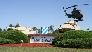 Imagen Confirman 5 soldados lesionados y un detenido tras tiroteo en base militar Fort Stewart, en Atlanta