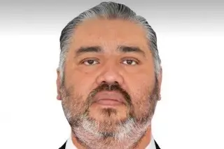 Imagen Asesinan a ex oficial mayor de Cuautla en restaurante 