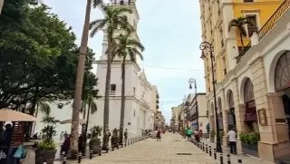 Imagen Apagón afecta el Centro Histórico de Veracruz 