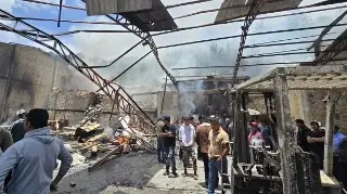 Imagen Explota pipa afuera de ferretería; causa daños a 12 casas en Soledad Atzompa, Veracruz 