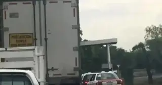 Imagen Hay cierre parcial de circulación en autopista Córdoba - Veracruz; es por esta razón