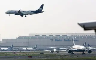 Imagen Reporta aeropuerto de CDMX más de 19 mil 500 usuarios afectados por lluvias