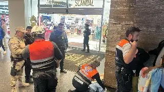 Imagen Cae elevador en plaza Mitikah de la CDMX, hay dos personas heridas