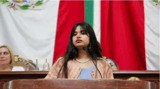 Imagen 'No nos escuchan': ganadora del Premio de la Juventud regañó a diputados de la CDMX