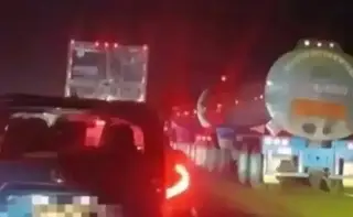 Imagen Se registra cierre a la circulación en ambos sentidos en autopista de Veracruz