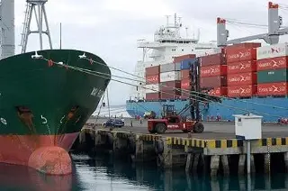 Imagen Reportan pérdidas diarias de 10 millones de dólares por huelga en importante puerto de Guatemala