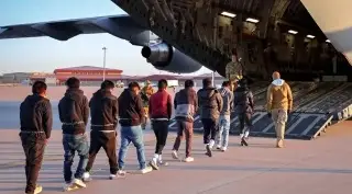 Imagen Agentes detienen a decenas de migrantes en Pensilvania, EU; hay mexicanos entre ellos 
