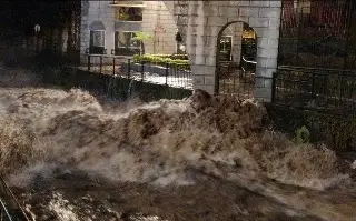 Imagen Sorprende crecida del río Orizaba