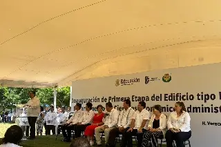 Imagen Inauguran nuevo edificio en el Tecnológico de Veracruz, crece la matrícula 