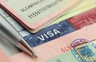 Imagen Suspensión de visas a conductores de camiones impacta gravemente a México y EU: Canacar 