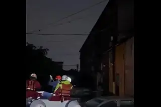 Imagen Por lluvias evacuan habitantes y danos a cientos de casas en Morelos