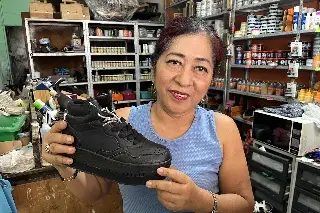 Imagen Aumenta la reparación de calzado y mochilas previo al regreso de clases en Veracruz