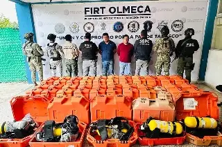 Imagen Caen dos presuntos 'piratas' por robo a plataforma de Pemex; recuperan 30 equipos