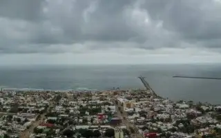 Imagen ¡En solo 4 horas! Caen 233 milímetros de lluvia en Coatzacoalcos, Veracruz 