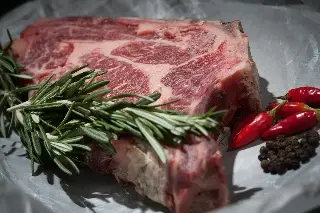 Imagen ¿Qué alimentos consumir y cuáles no si padeces de hipertensión?