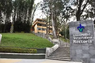 Imagen Documentos firmados por el rector son válidos: UV tras prórroga de la Junta de Gobierno