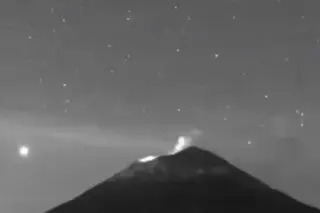 Imagen  Captan decenas de luces en el Popocatépetl ¿Qué son? (+Video) 