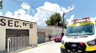 Imagen Exalumno agrede y deja inconsciente a maestro de secundaria en Coahuila