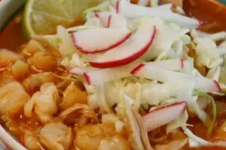 Imagen Anuncian segundo Festival de los Antojitos y la Pozoliza del Puerto en Veracruz ¿Cuándo?