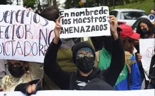 Imagen Marchan estudiantes, docentes y trabajadores contra prórroga del rector de la UV