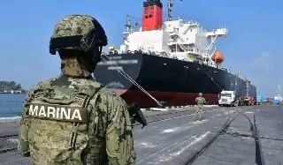 Se debe realizar 'una limpia' y meter presos a quien sea por caso de huachicol fiscal: Analista