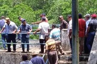 Alcalde de Coatzacoalcos llama al diálogo tras cierre de la presa Yuribia 
