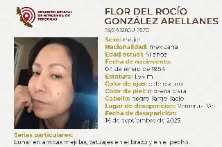 Imagen Ella es Flor, tiene 41 años de edad y desapareció en el puerto de Veracruz 