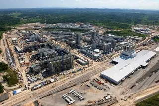 Imagen Pemex confirma 5 trabajadores lesionados en Planta de Amoniaco VII en Cosoleacaque