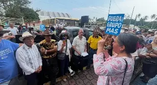 Imagen Ciudadanos se manifestaron en instalaciones de Grupo MAS en Veracruz 
