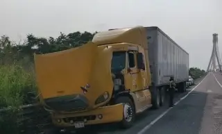 Imagen Se registra cierre parcial de circulación en carretera de Veracruz