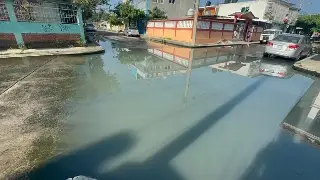 Imagen Se forma laguna de aguas negras al norte de Veracruz; vecinos piden ayuda 