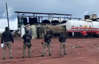 Imagen Crean comisión México - EU para combatir el huachicol y tráfico de armas