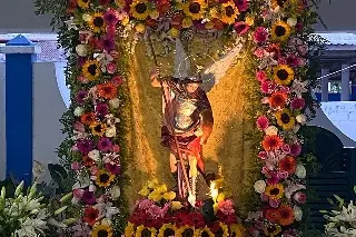 Imagen Celebran en Puente Jula, lugar de exorcismos, las fiestas patronales de San Miguel Arcángel