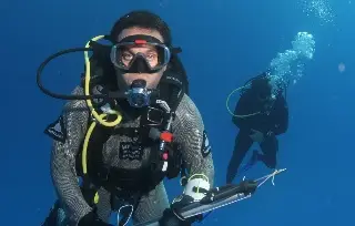 Imagen Tiburón ataca a biólogo mexicano en Costa Rica