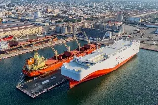Imagen ¿Qué mercancía ha dejado de movilizarse por el puerto de Veracruz? Esto dicen aduanales
