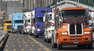 Imagen Acusan falta de placas para tráileres en Veracruz; este sería el motivo  