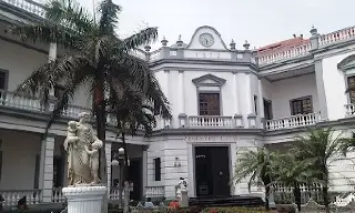 Imagen Sacan cita para tramitar la CURP biométrica y al final esto pasa