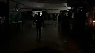 Imagen Apagón deja sin luz a plaza comercial de Boca del Río 