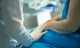 Imagen Conoce acerca de la menopausia; checa a partir de cuándo se presenta y sus síntomas