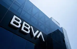 Imagen Advierte BBVA que Ley de Amparo complicaría inversiones