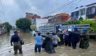 Imagen Semar aplica 'Plan Marina' en fase de auxilio en la zona norte de Veracruz
