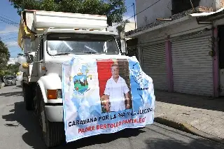 Imagen En caravana, exigen 'paz y justicia' tras el asesinato de un sacerdote en Guerrero