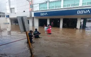Imagen CCE pide suspensión temporal de impuestos y subsidios para empresarios afectados en el norte de Veracruz